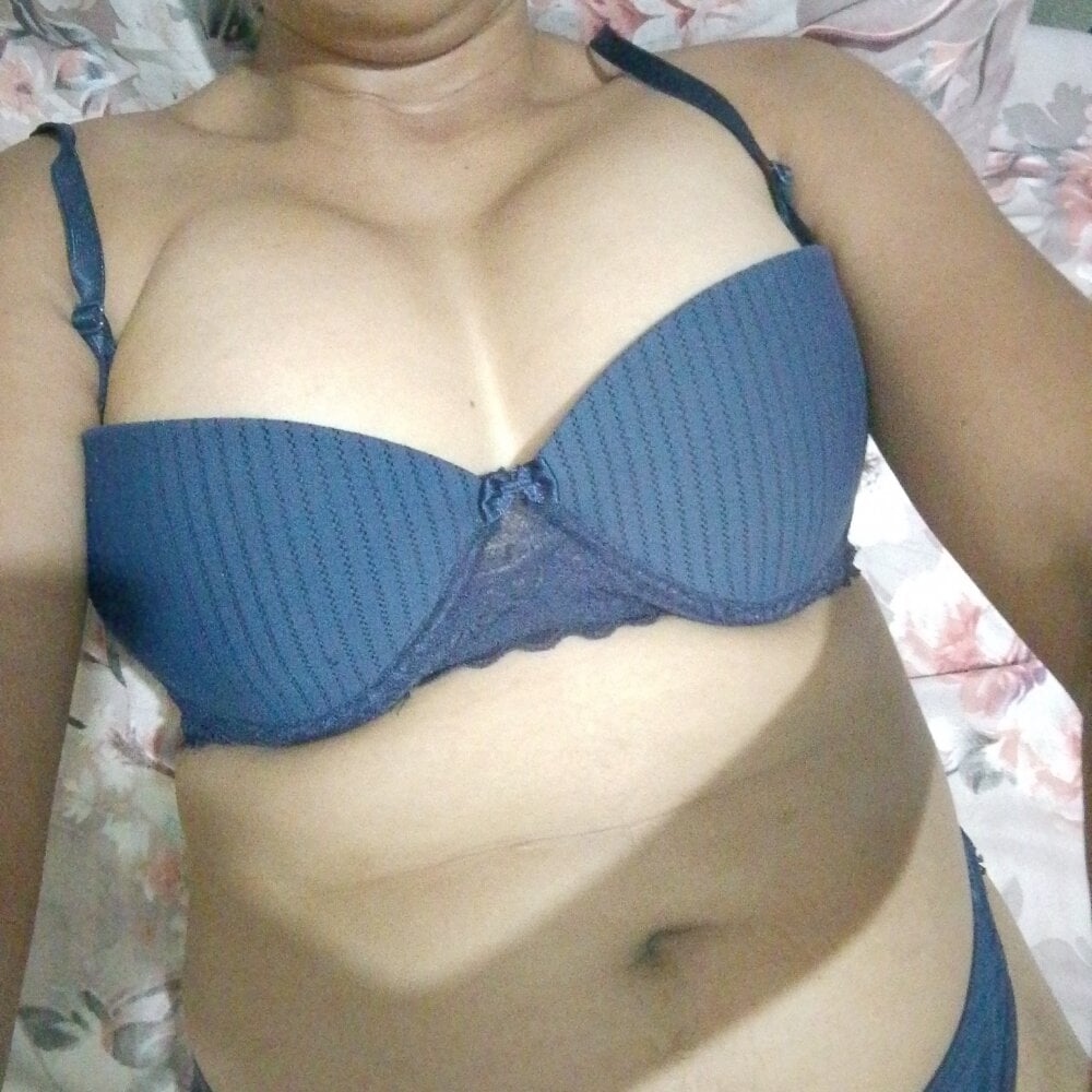 morena08- from stripchat