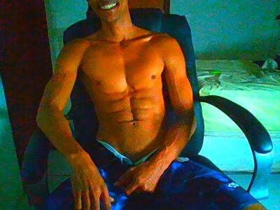 FoxLust Male Striptease Live Cam Porn