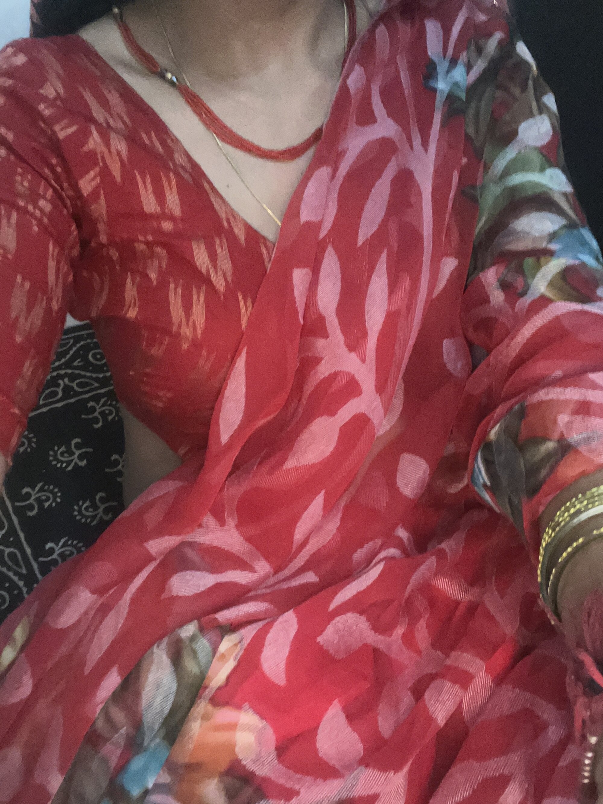 Komal_5868