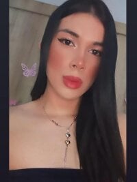 cutekaroli's webcam live show