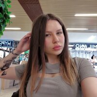 Mira_Berry's Offline XXX Chat