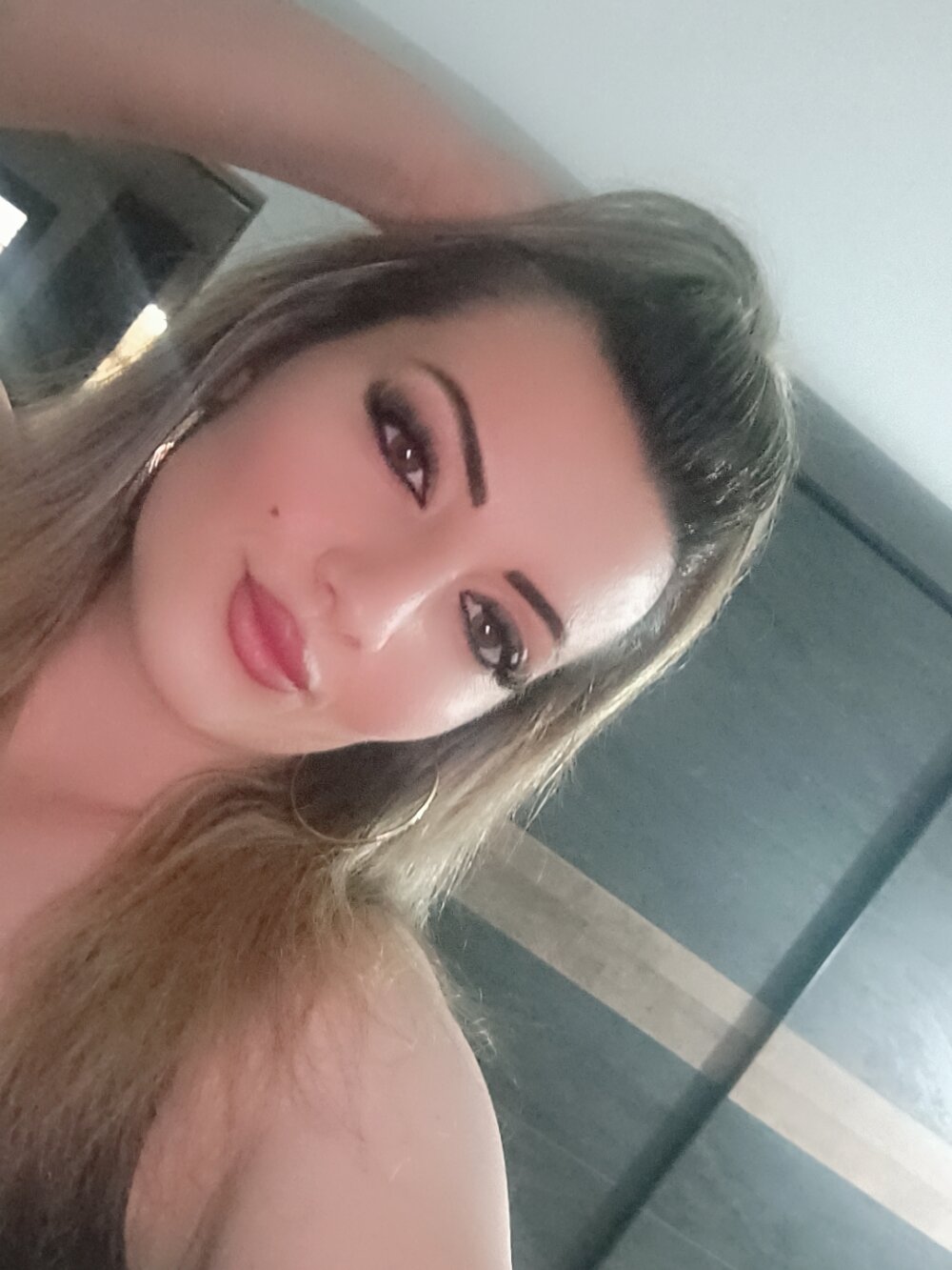 stripchat gabrielaalialiali webcam profile pic via badgirlwebcam.com