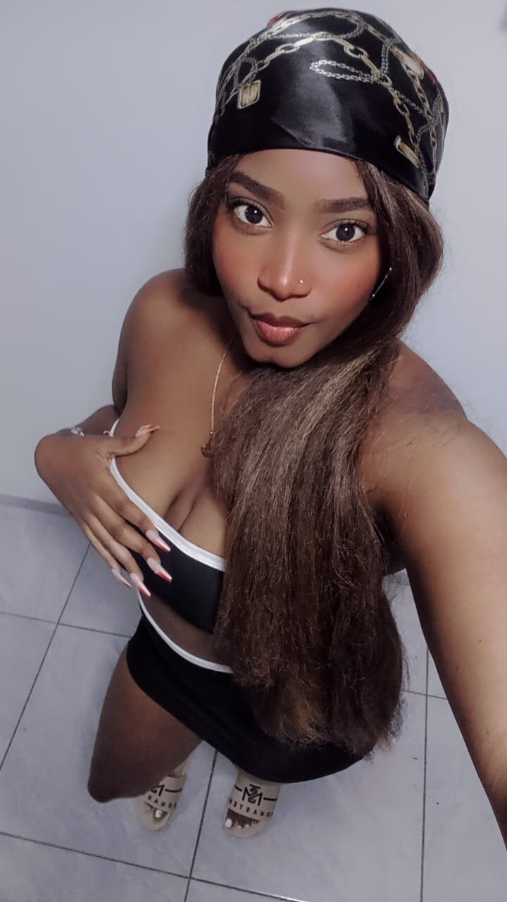 Leslie_Mouthon
