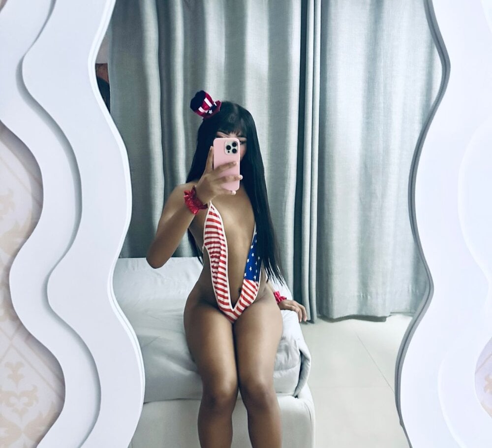 _im_perla Live XXX Chat