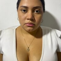 rousehotgirl's Offline Chat Room