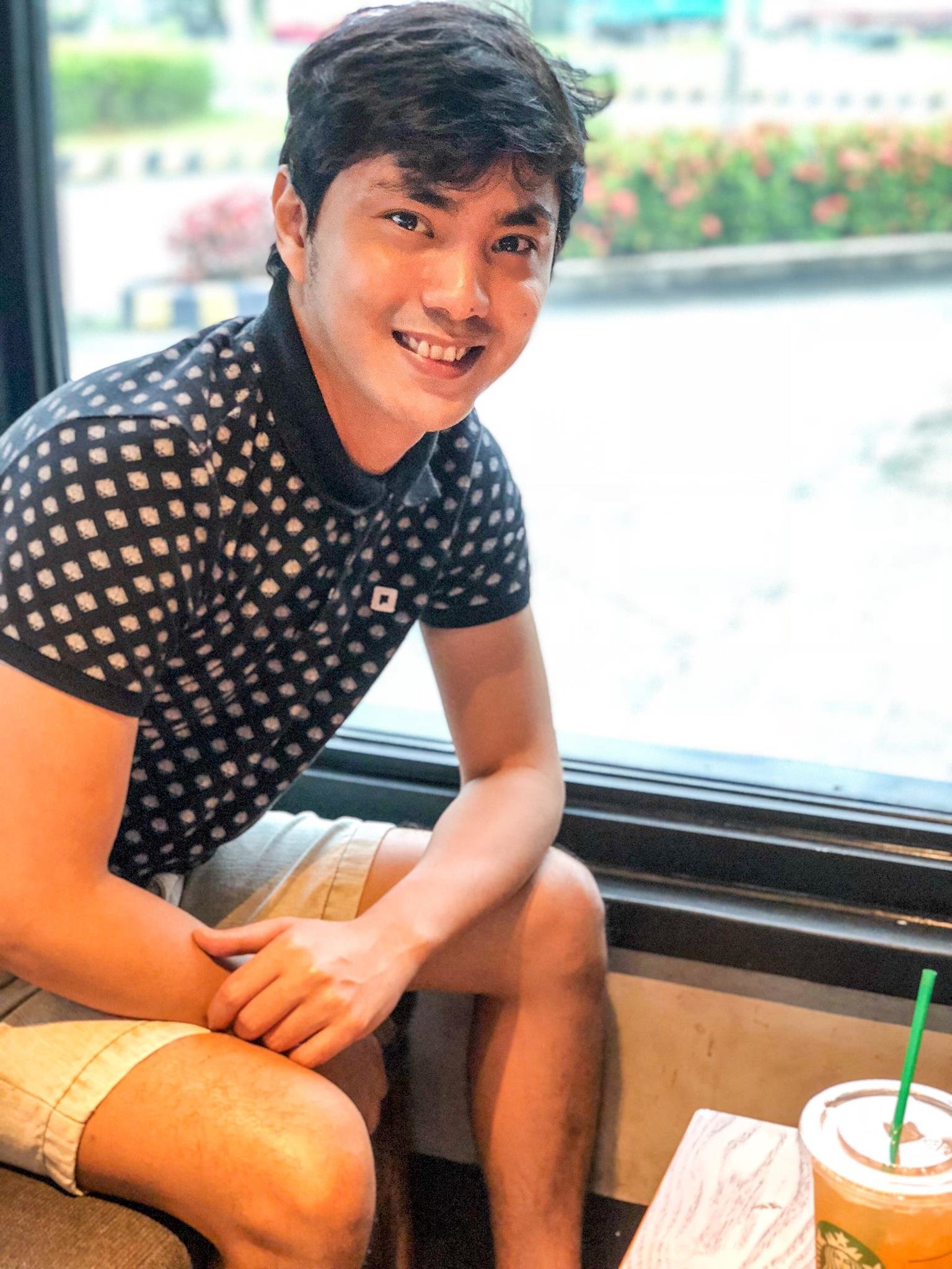 AsianBOYTOY