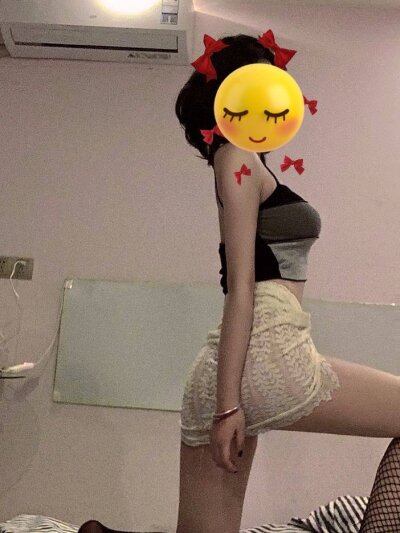 xiaoxue-baby 🔸 chat