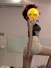 xiaoxue-baby's Offline XXX Chat