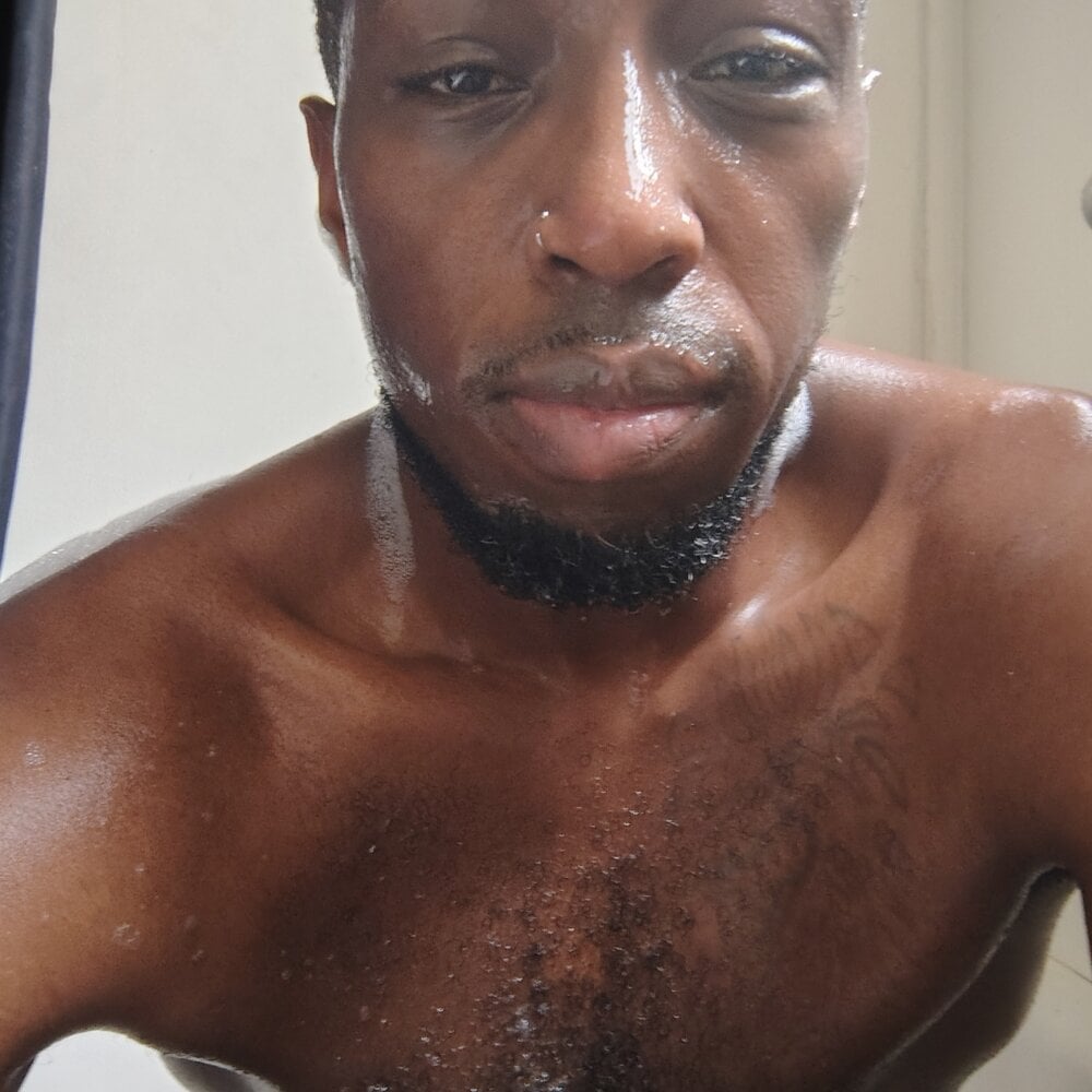 chocolatedilf from stripchat