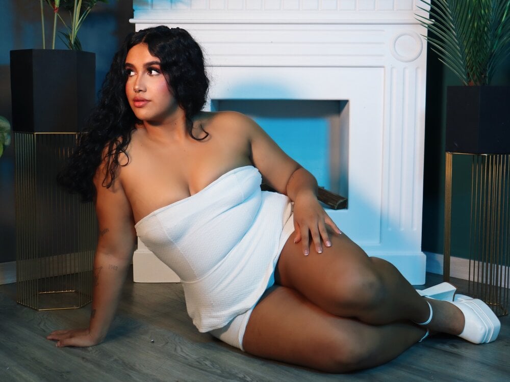 sexcam-girls.com catalinacoopper livesex profile in spanish cams