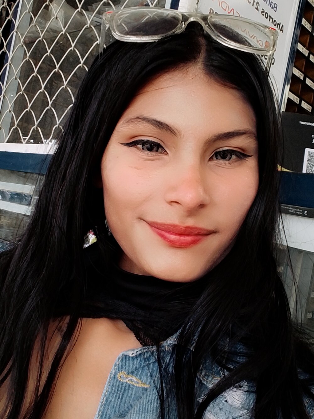 livesex.fan taylormeysson livesex profile in land-of-pleasures cams