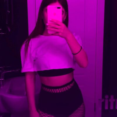 VeronicaSaddy 🎫 naked cam