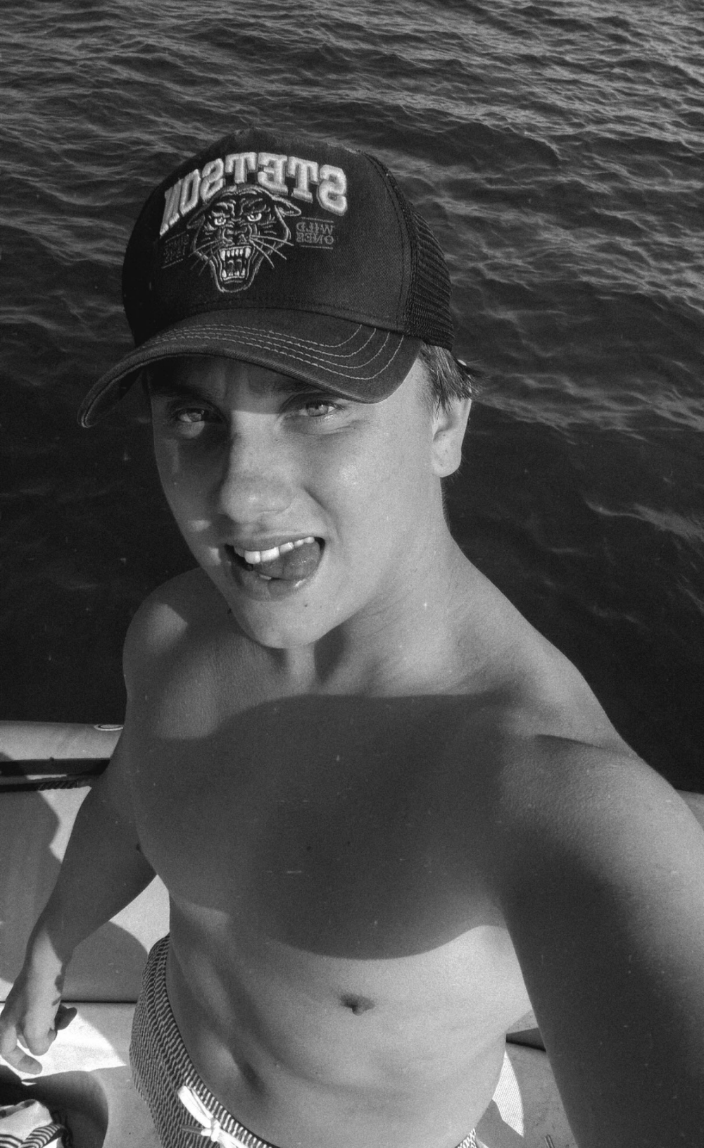 arnaudcbs from stripchat