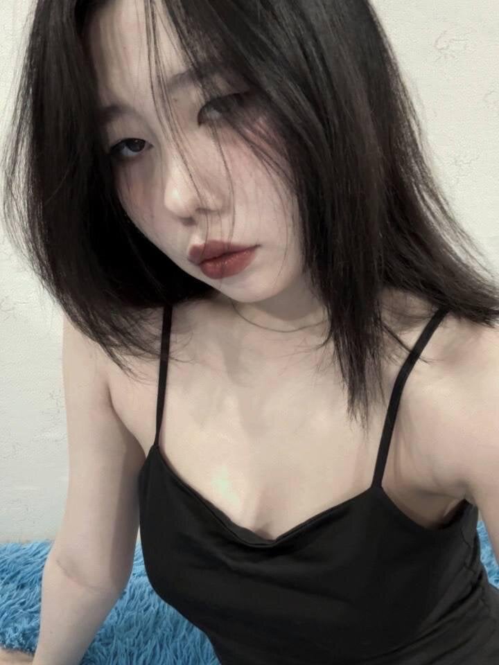 EllenFranklyn's Offline XXX Chat