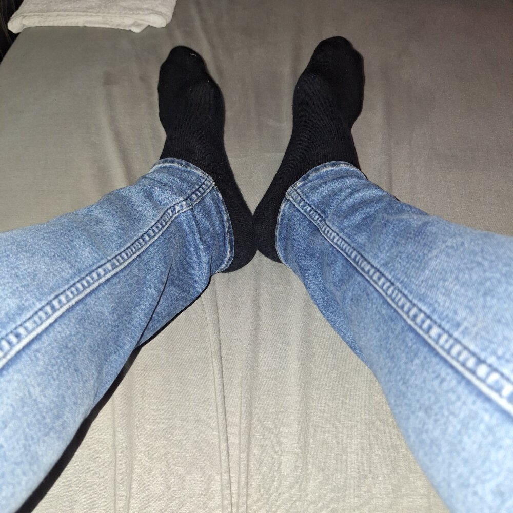 01Hornyguy01's Offline XXX Chat