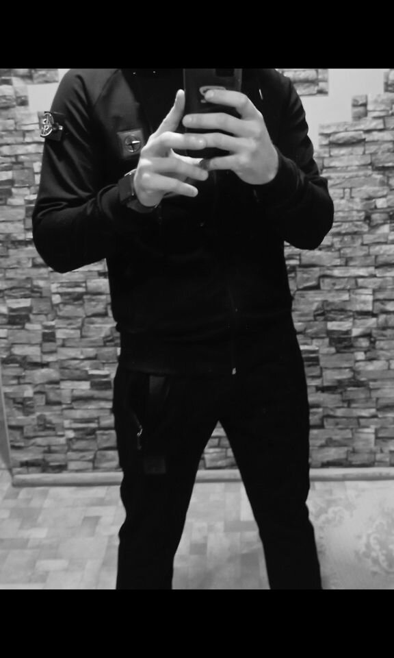 Misha_Volf's Offline XXX Chat