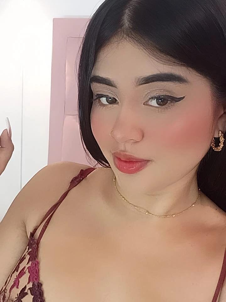 stripchat nara_bloom webcam profile pic via maturelivesexcams.com