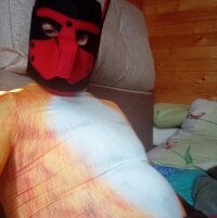 ebinarog's webcam live show