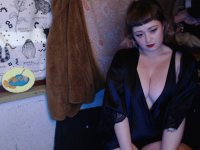 womanofthe90s' Offline XXX Chat