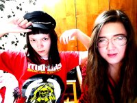 hard_girls' Offline Chat Room