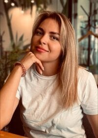 BeckyCanterbury's Offline Chat Room