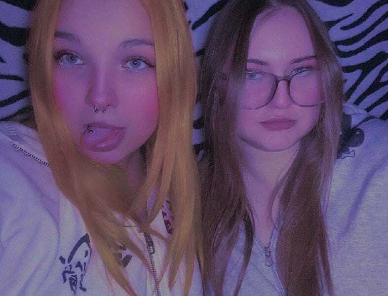 HilaryAndJennifer profile