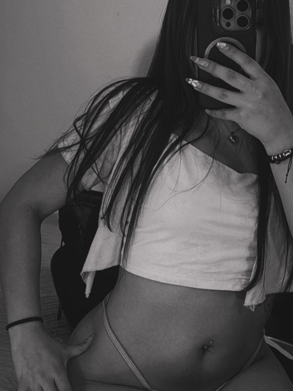 koraline_333 webcam livesex profile on livesex.fan