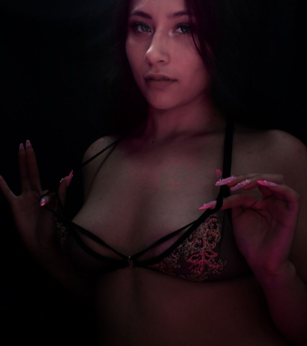 lylah_bluee1 profile