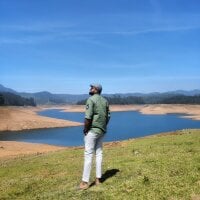 mrwhoti's webcam live show