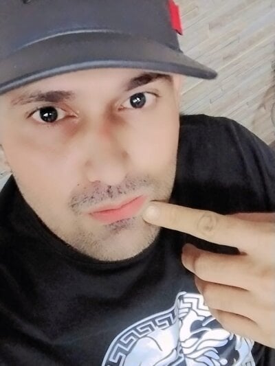 jonder2104 from stripchat