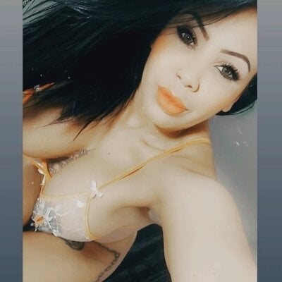 ERIKA-THEDOLL on StripChat