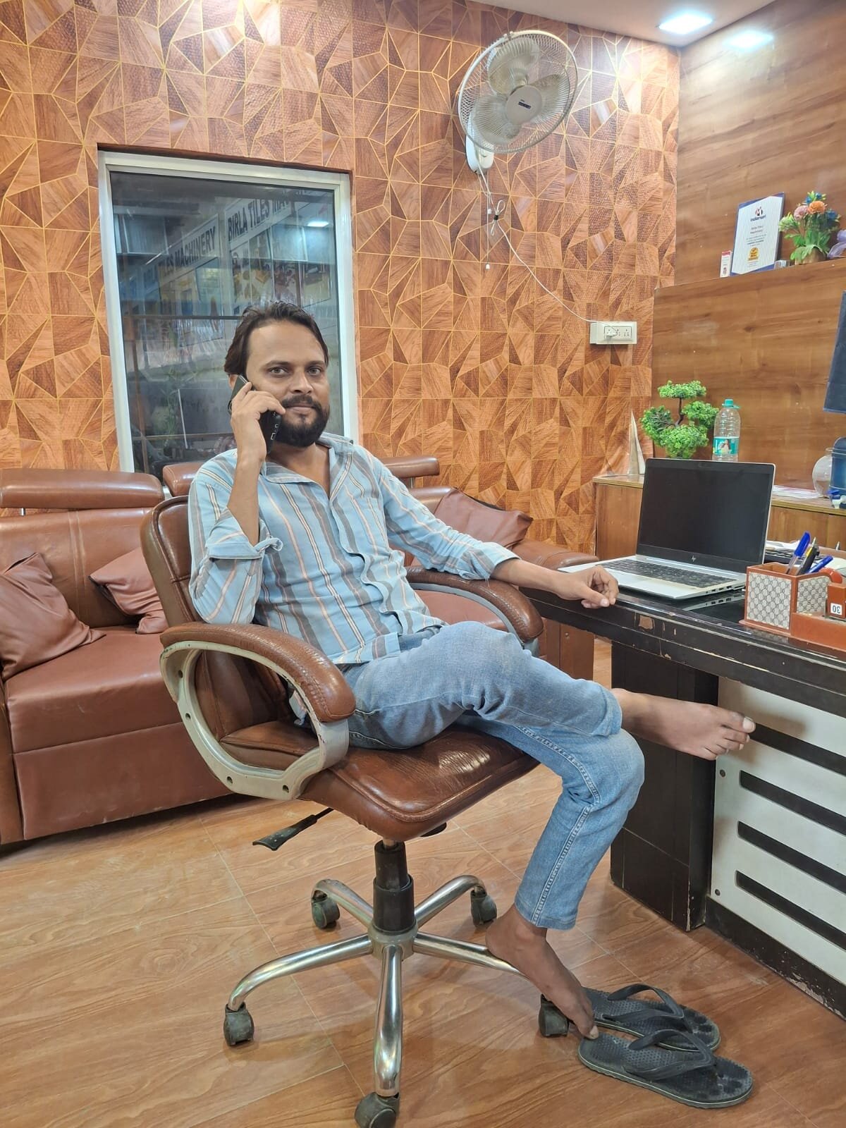IMRAN_CUTEBOY