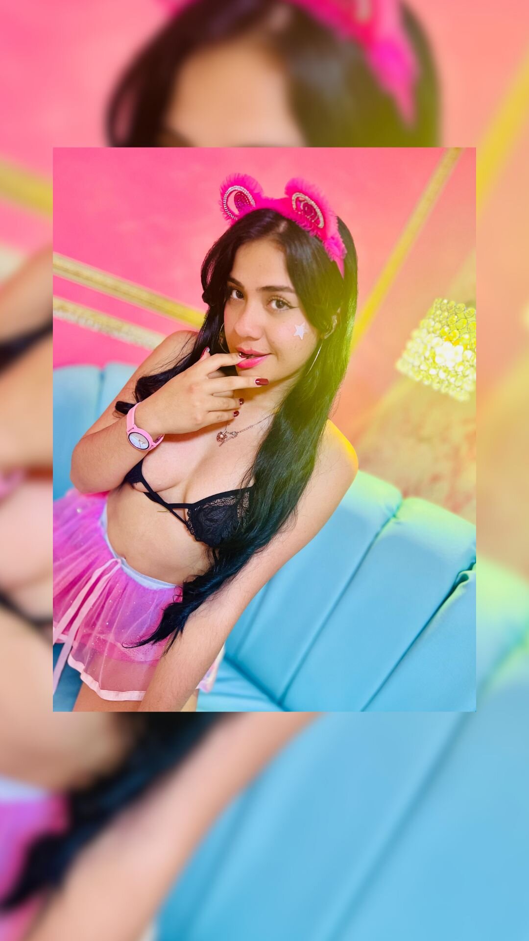 ANNIE_STONNE