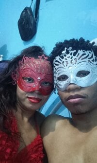 Queen_and_king's Offline Chat Room