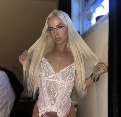 Blondebabee_x