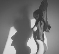 _DreamGirlXX's Offline Chat Room