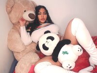 Camila_Russ1's Offline XXX Chat