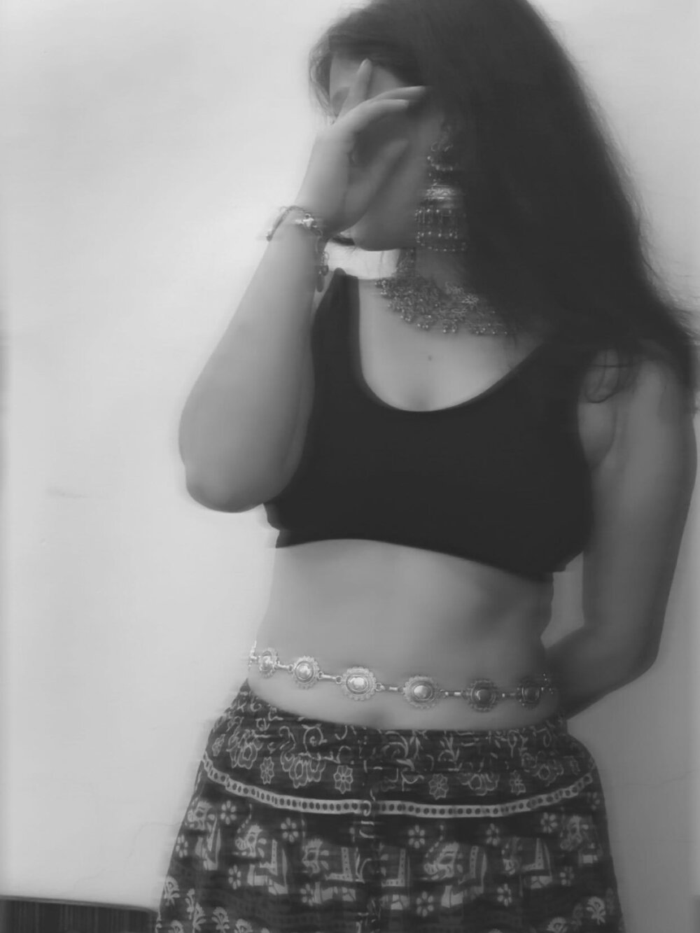 livesexr.com avantika_kaur livesex profile in what-do-you-think-my-nationality-is cams