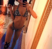 roxxi21's Offline XXX Chat