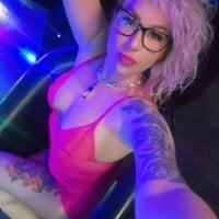 saint_amber_monroe's Offline Chat Room