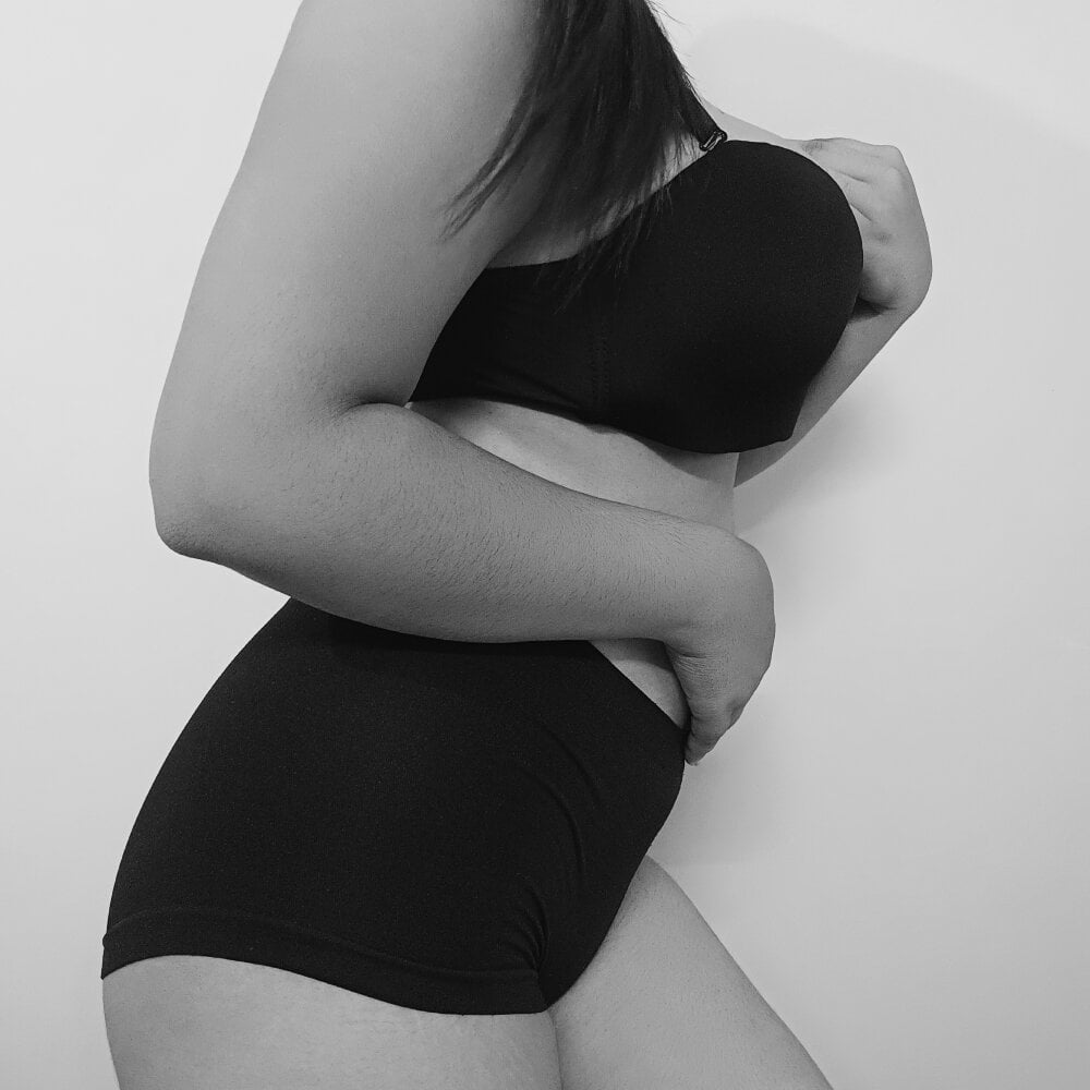 sharvari-wagh-19sex-live