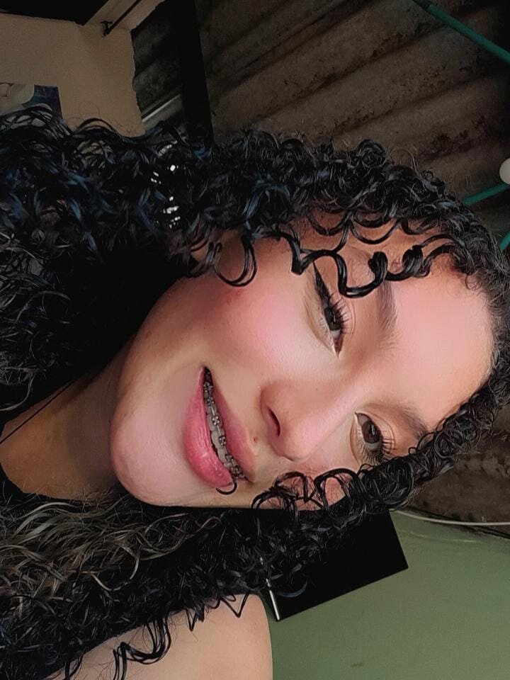 stripchat ashlie-myers webcam profile pic via groupsexlivecams.com