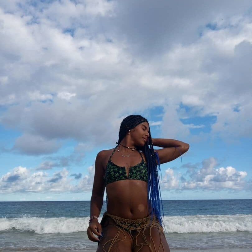 little_darkness_dancer webcam profile - Tadzhik