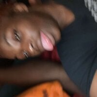 darkskinthoatgoat's Offline Chat Room