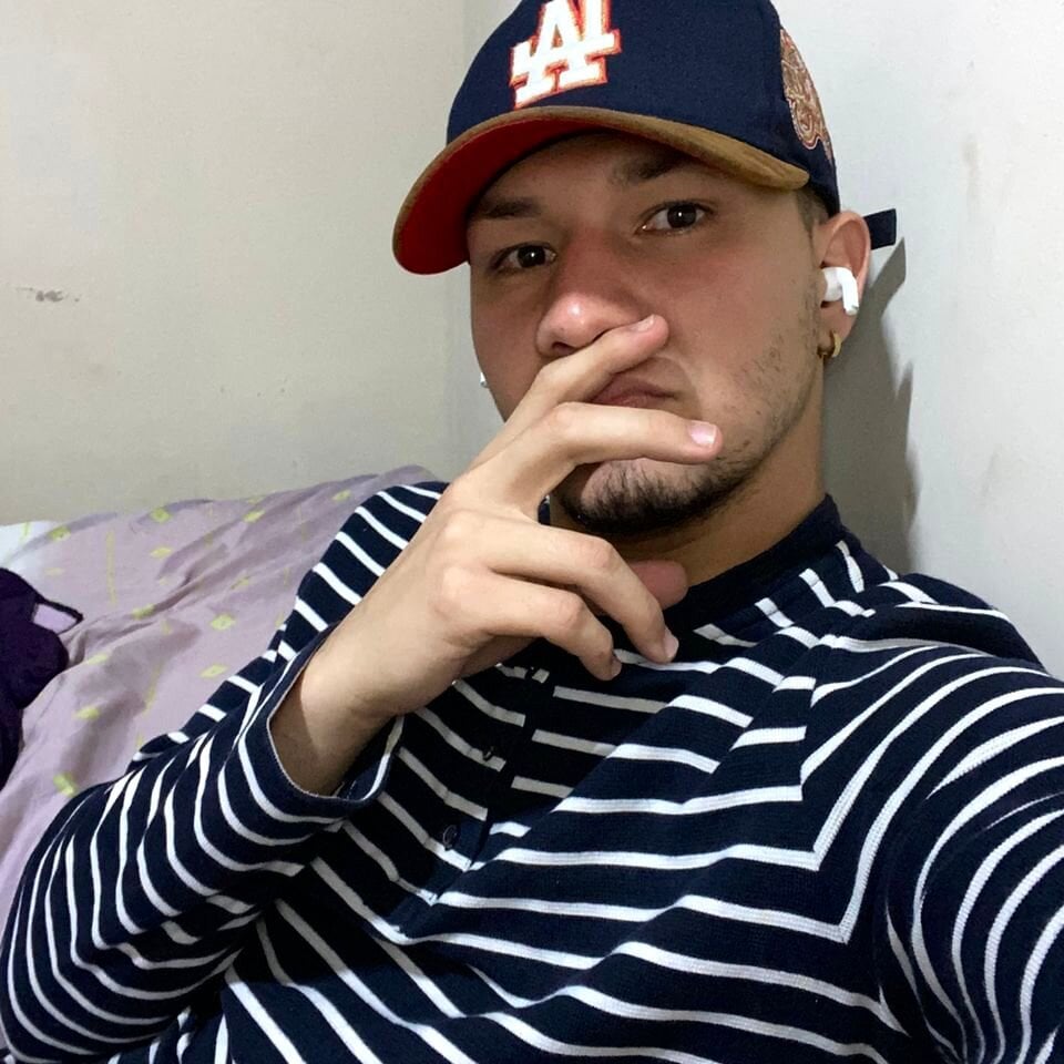 lucifer_go from stripchat