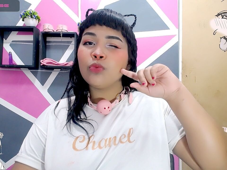 Live sex webcam photo for melodyprinces #290748115