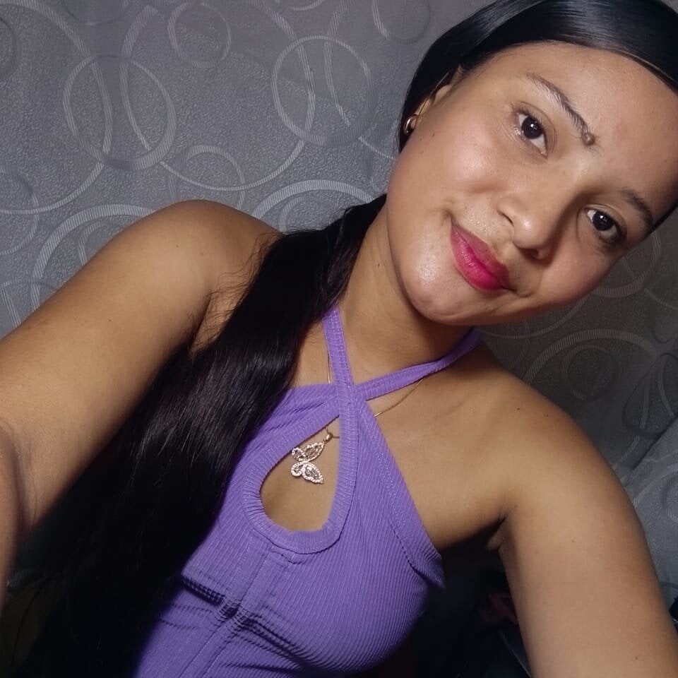 ariana_miller_m