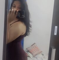 HotNikki24's Offline XXX Chat