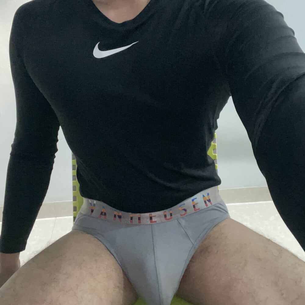 horny_nagari_gay_9011 profile