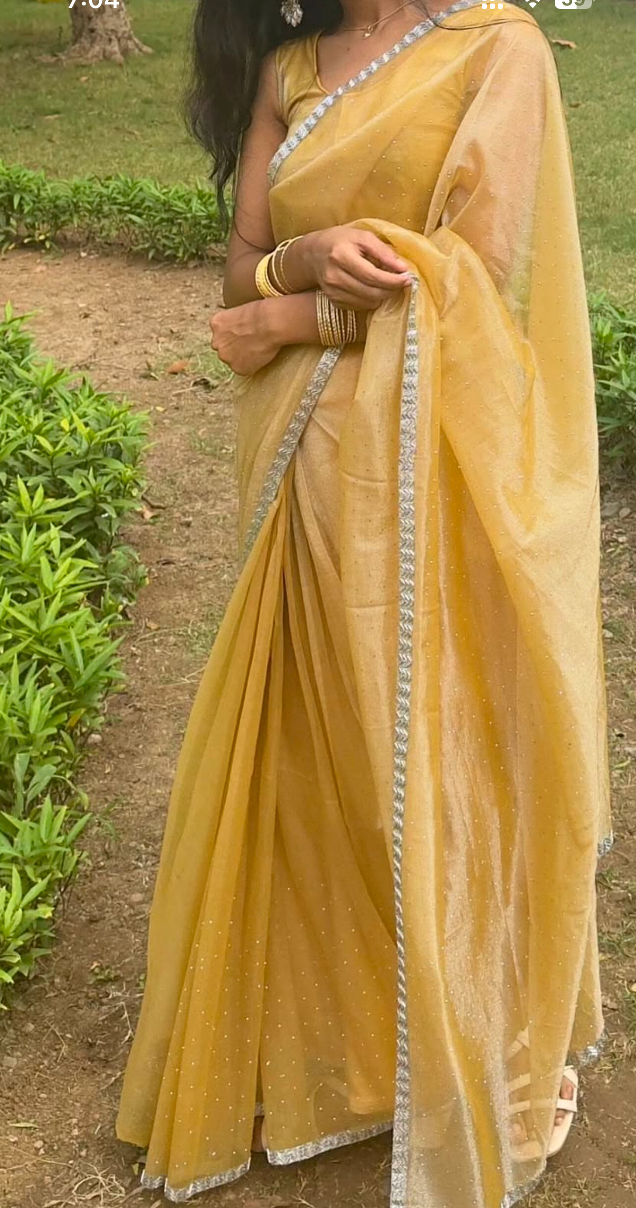 Surbhistyl75
